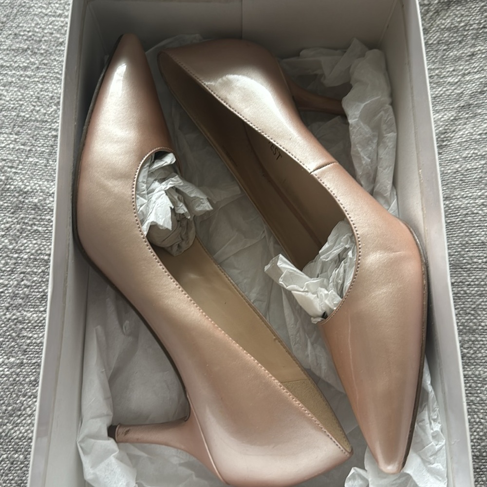 Nine West Margot Natural heel